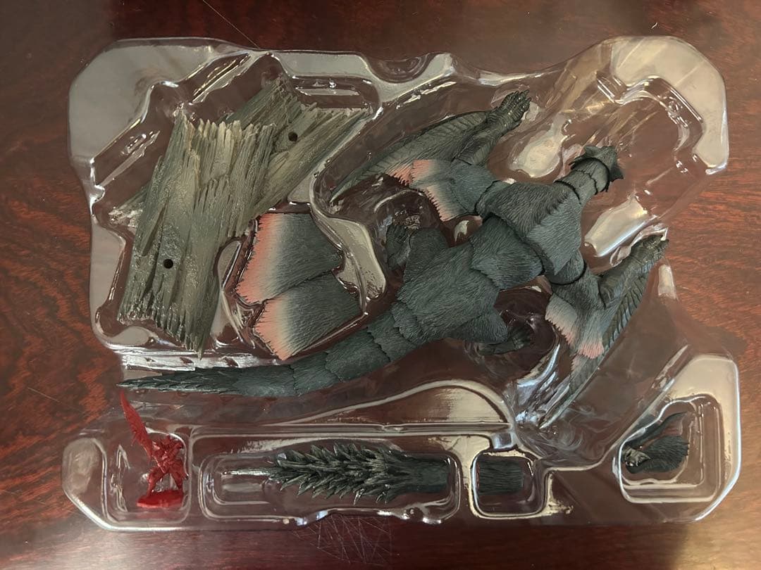 S.H.MonsterArts Nargacuga フィギュア