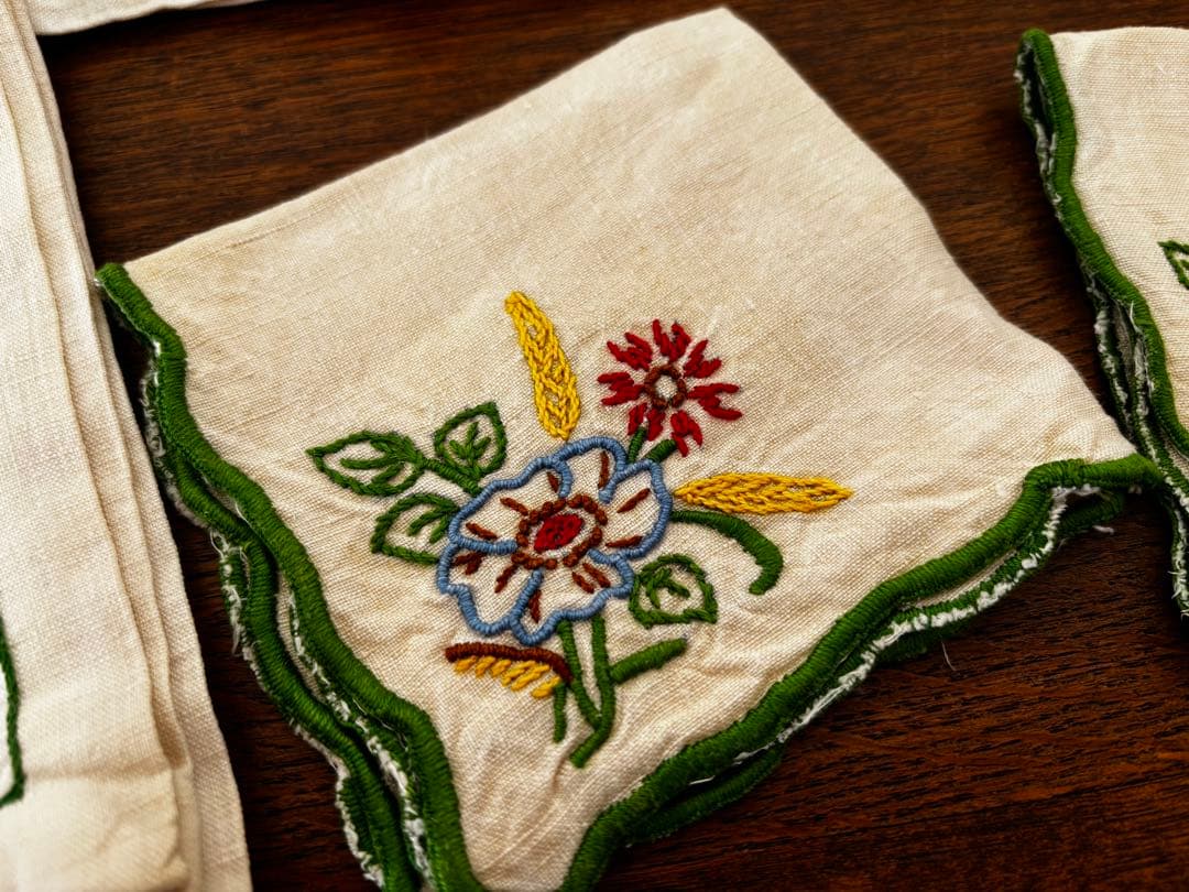 フランス　蚤の市　刺繍　ナプキン　クロス　まとめ売り