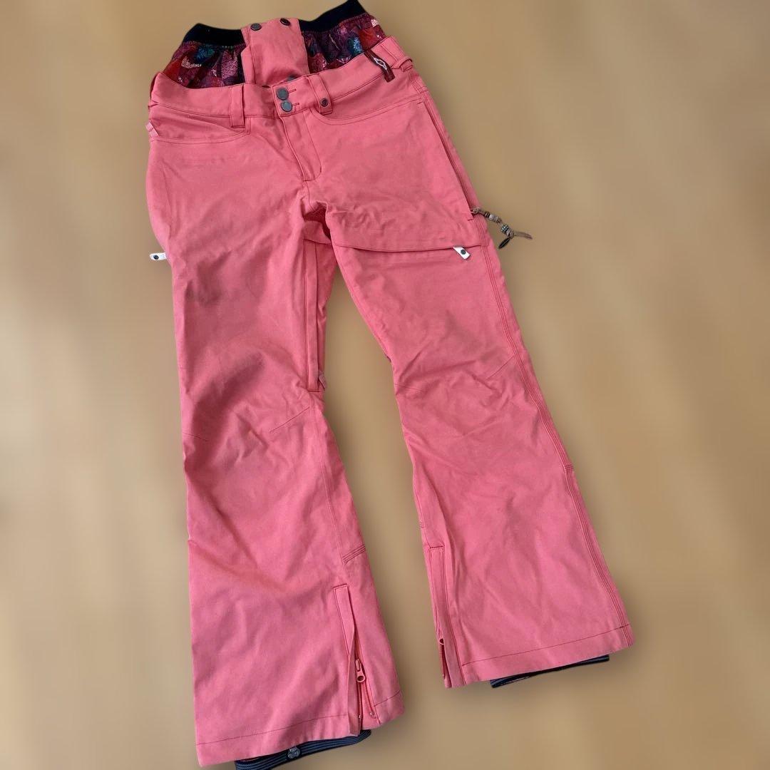 スノーボードウェアセット（ホワイト/ピンク）