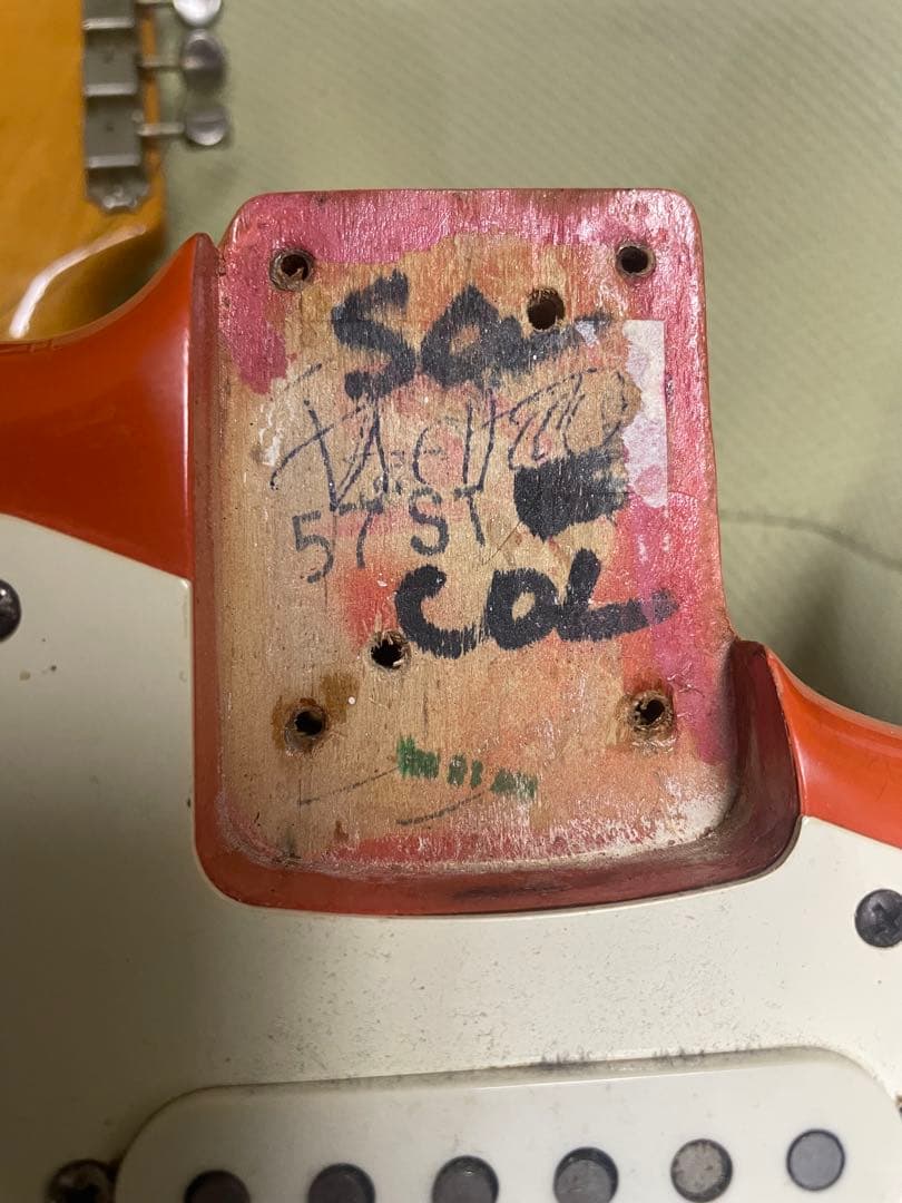 American vintageストラトキャスター/fiesta red 最終