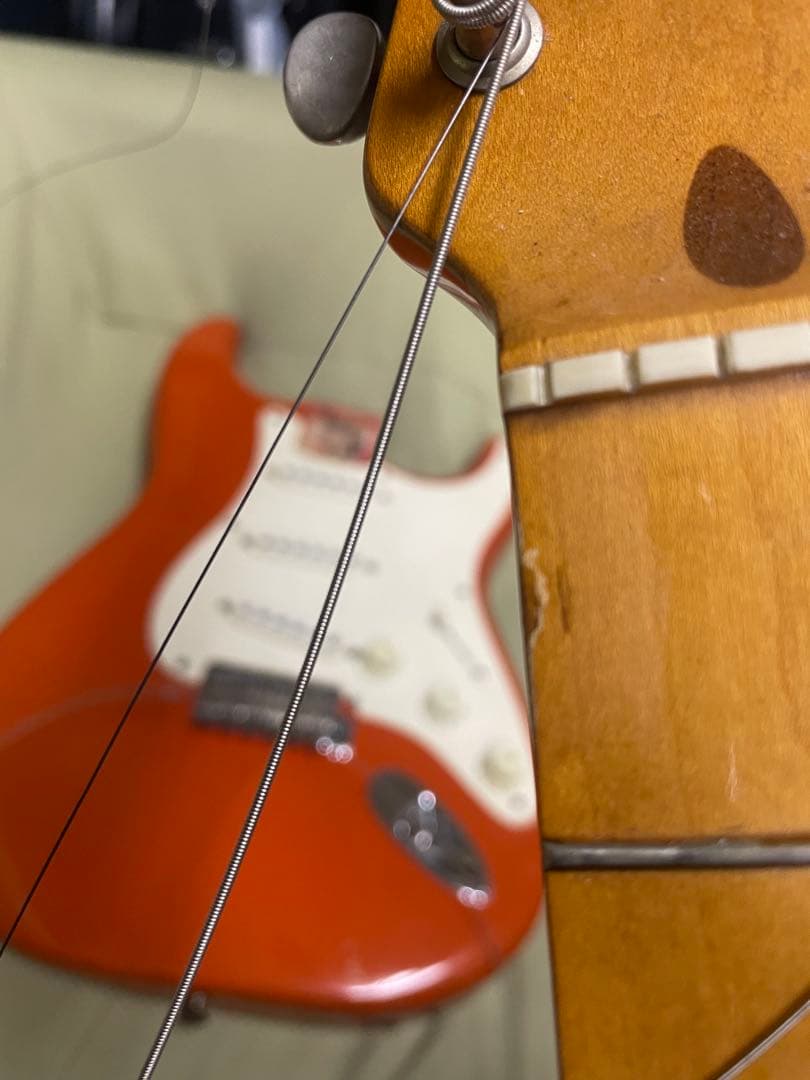 American vintageストラトキャスター/fiesta red 最終