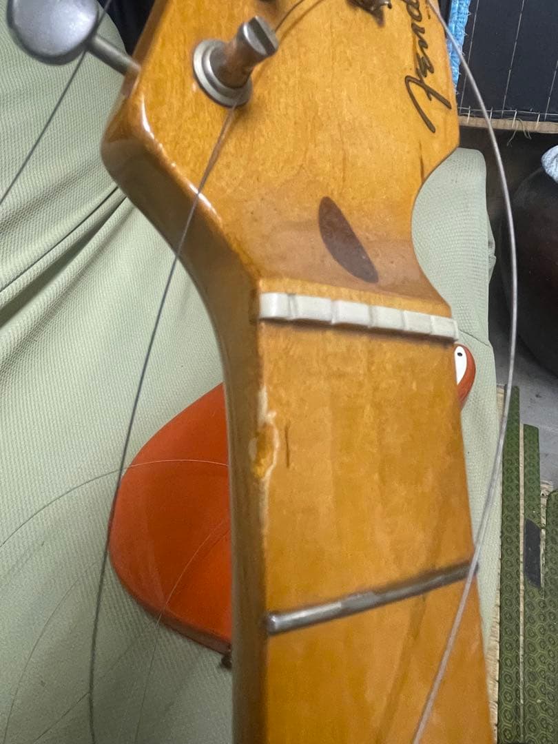 American vintageストラトキャスター/fiesta red 最終