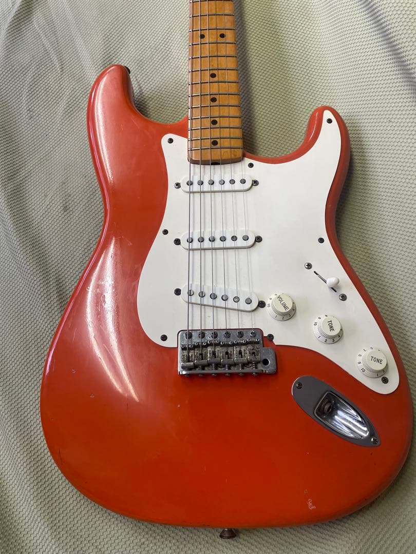 American vintageストラトキャスター/fiesta red 最終