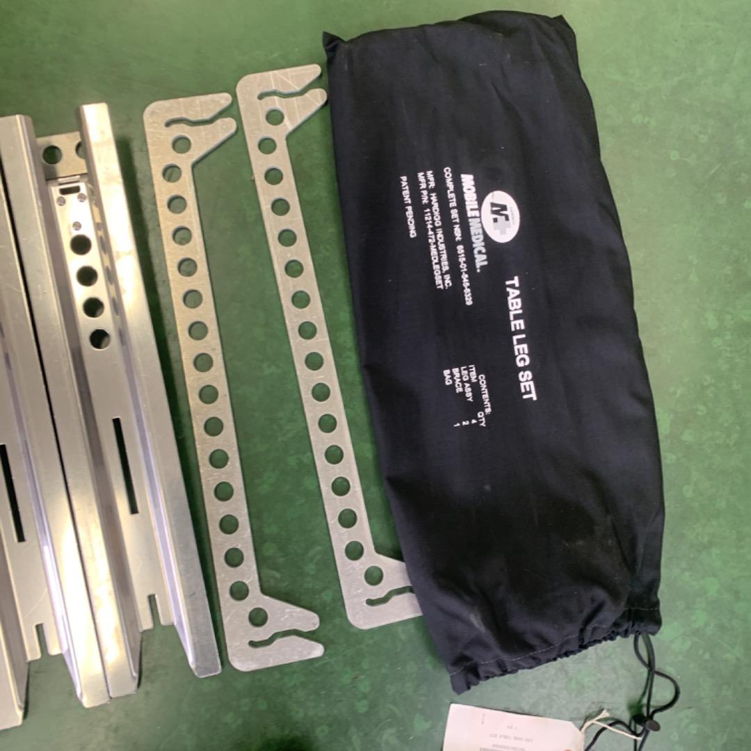米軍放出品　HARDIGGテーブルレッグセット未使用品タグ付き