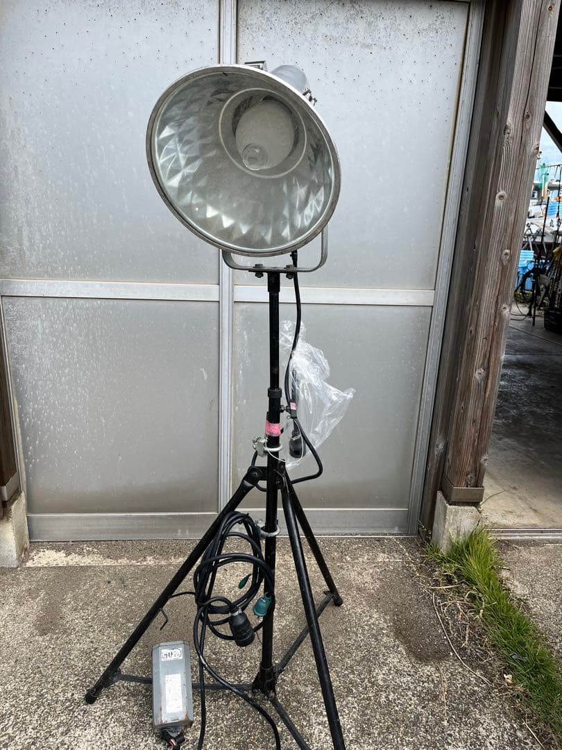 メタルハライドライト