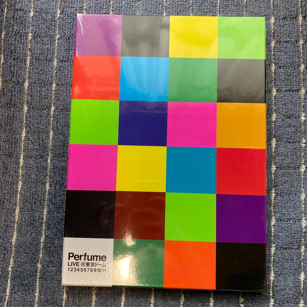 (新品・送料込み価格)Perfume写真集3冊