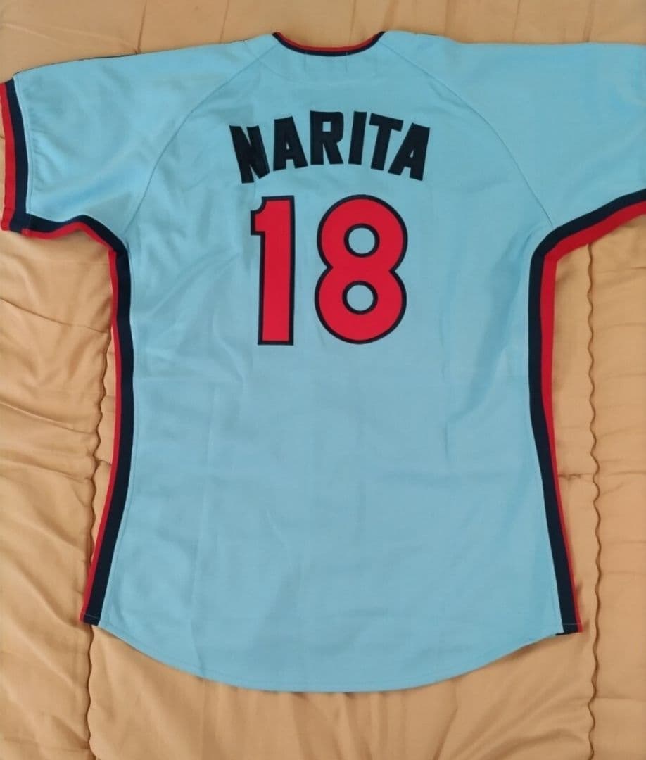 ロッテオリオンズ成田文男氏復刻ユニフォーム