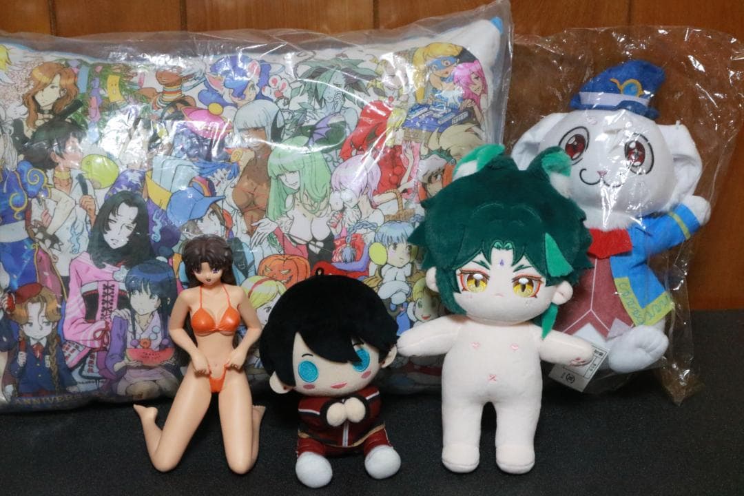 ジャンク不動品セット　おもちゃ　クッション　ゴジラ　ピノキオ　人形　ぬいぐるみ