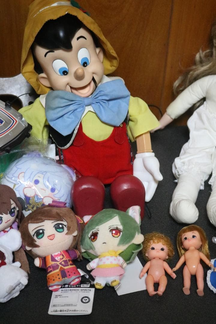 ジャンク不動品セット　おもちゃ　クッション　ゴジラ　ピノキオ　人形　ぬいぐるみ