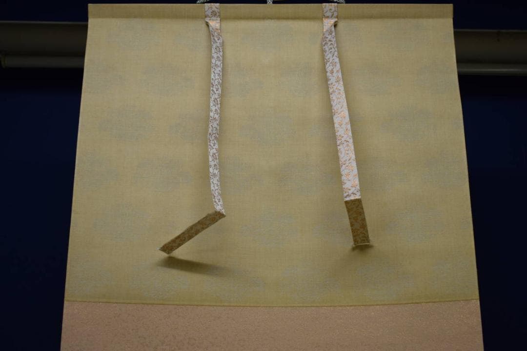 真作/鈴木欣二/涼流小禽図/桐共二重箱付/布袋屋掛軸HI-99