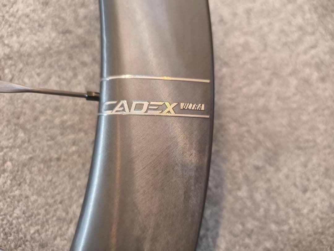b*6様 CADEX 50 ULTRA DISC TUBELESS