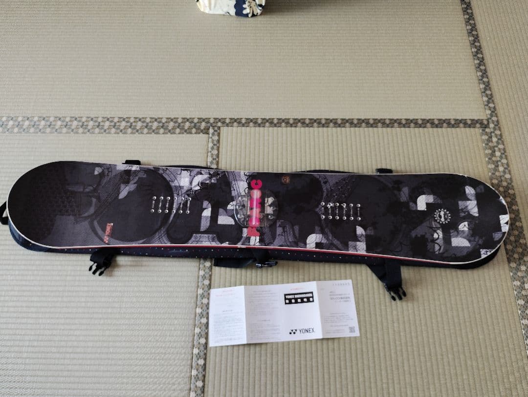 ヨネックススノーボード　板　FOAROC139　アニバーサリーモデル