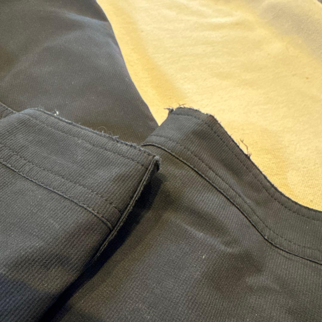 美品　DESCENTE 子ども用スキーウェア 黒140〜150cm