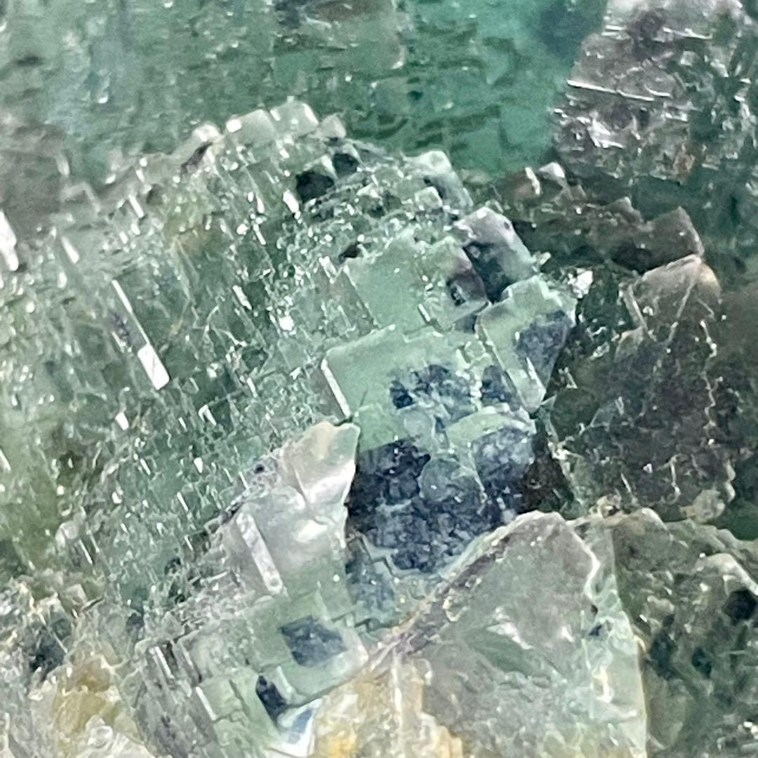 ナミビア Omihana産 フローライト 蛍石 鉱物標本 原石