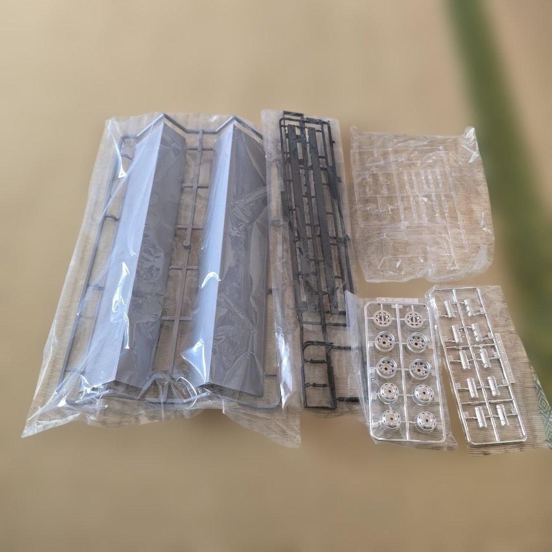 HINO PROFIA FW NIPPON EXPRESS プラモデル