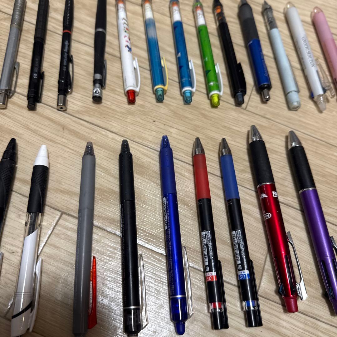現状　シャープペン、ボールペン　まとめ売り
