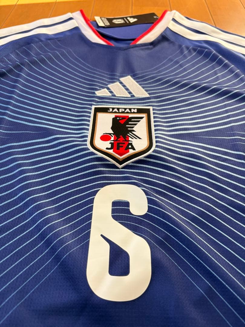 サッカー日本代表 2026 ホーム レプリカ ユニフォーム遠藤航選手