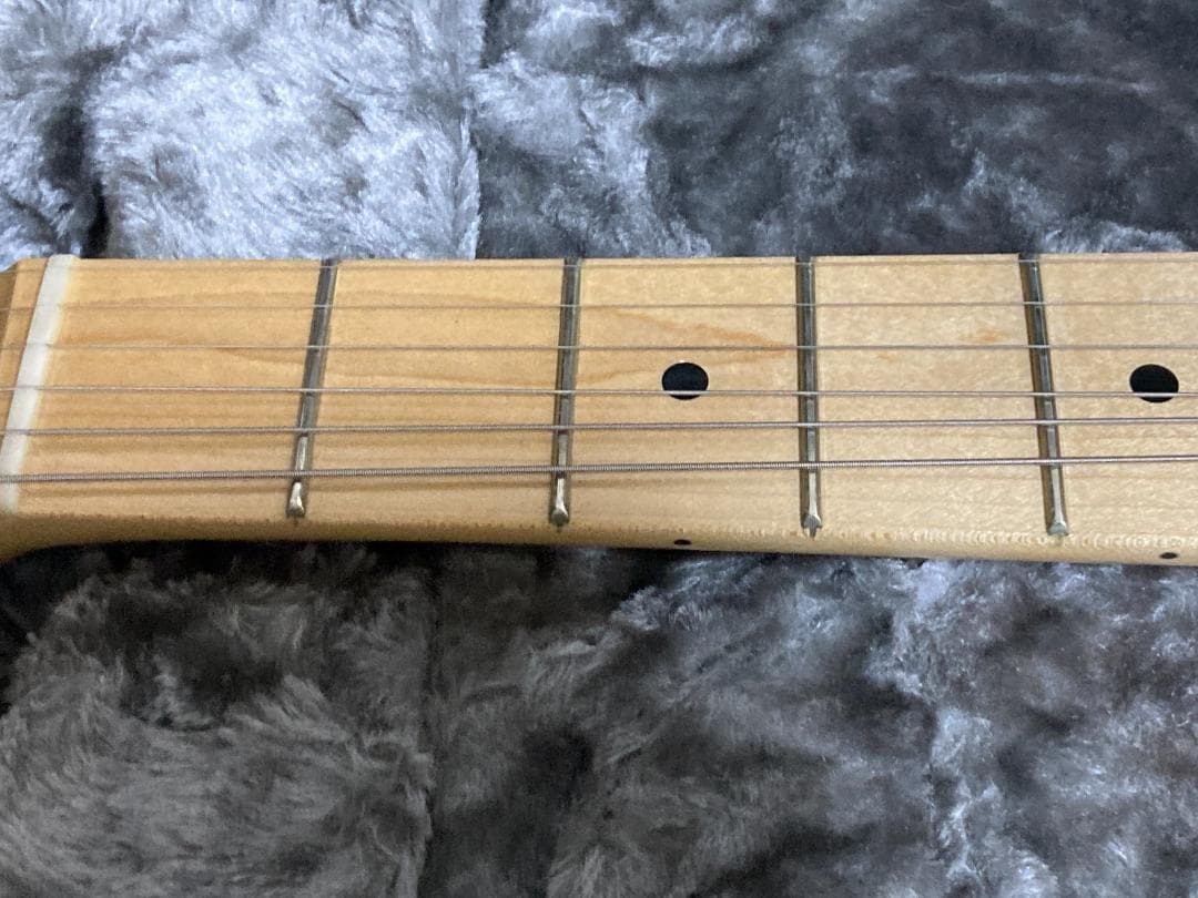 Fender American Professional Stratoメンテ済み