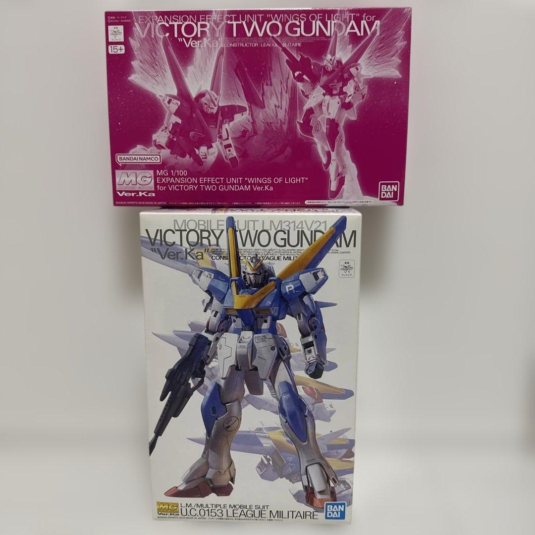 MG 1/100 V2ガンダム Ver.Ka +拡張エフェクトユニット 光の翼