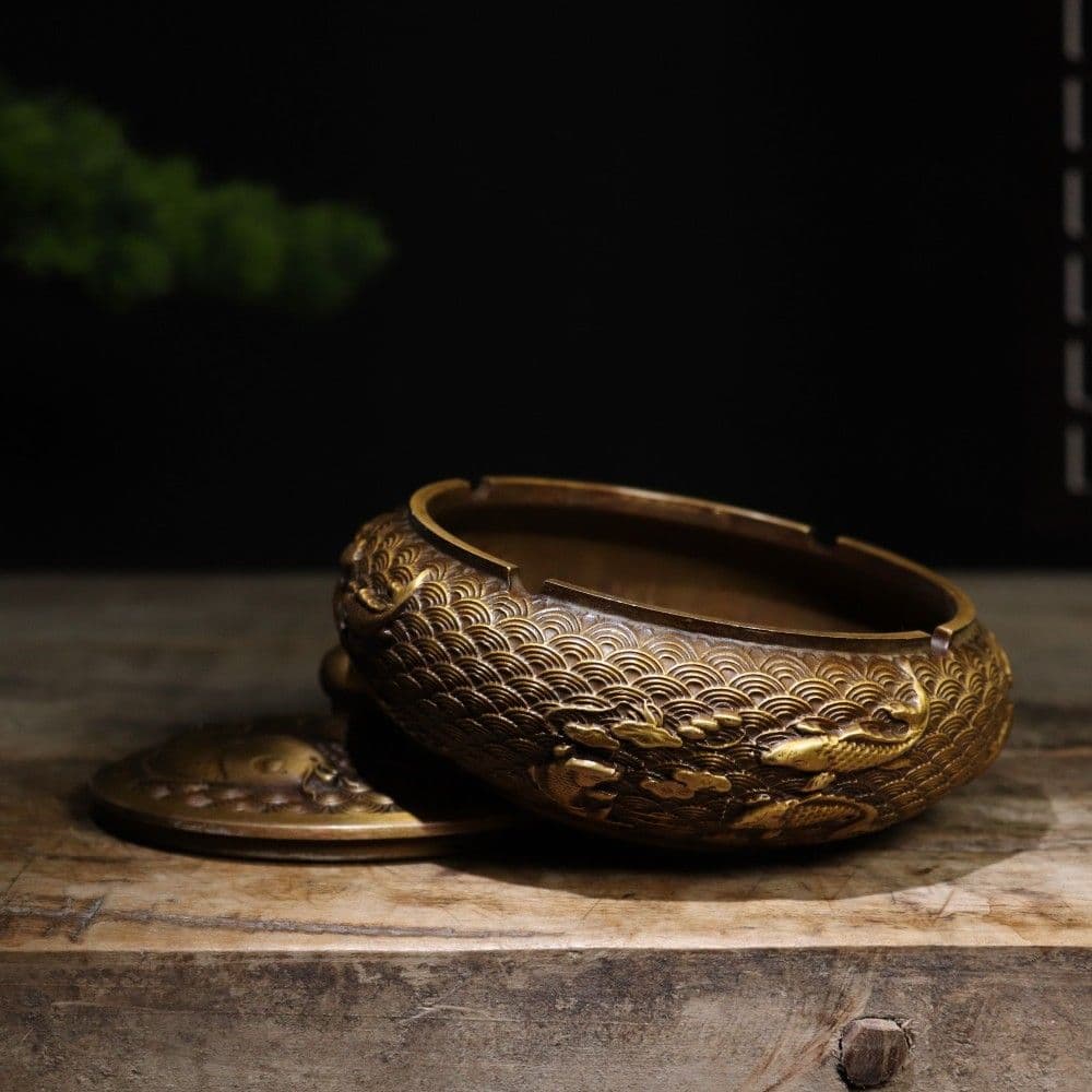 銅器 招財錦鯉灰皿 茶台 書斎 応接間 装飾品 工芸品 置物