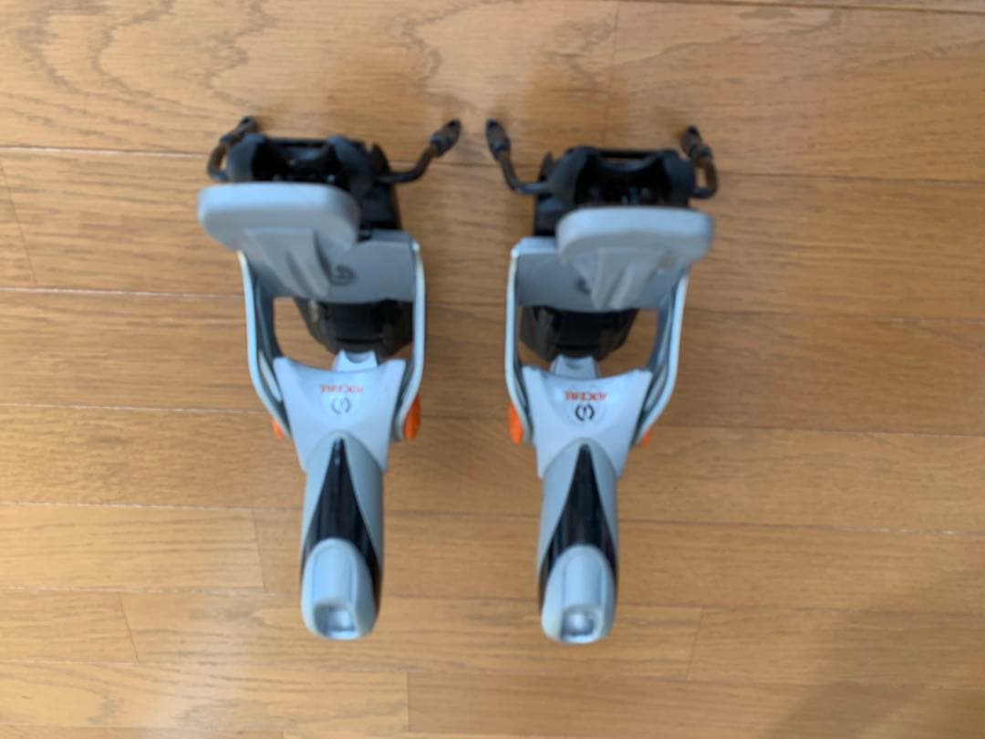 ロシニーョル スキービンディング 100 ACE AXIAL