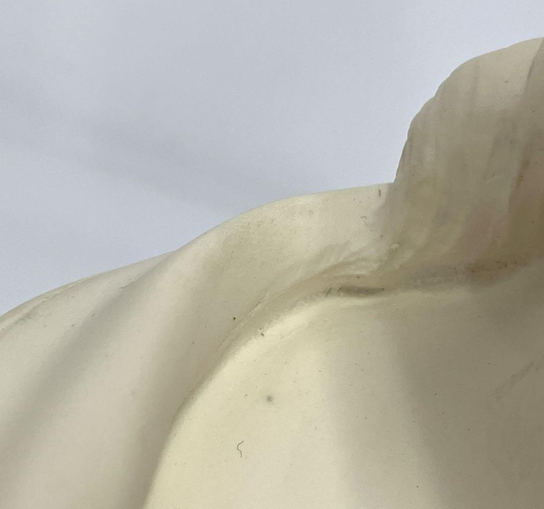 少女の胸像　白い陶器製　ジュゼッペ・ベッシ イタリア製