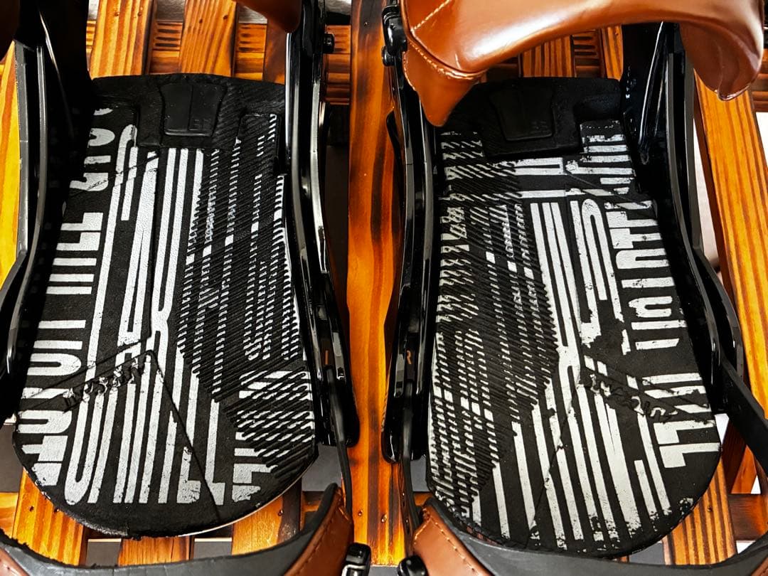 BURTONバインディング【カーテル（メンズMサイズ）】ブラック×茶色