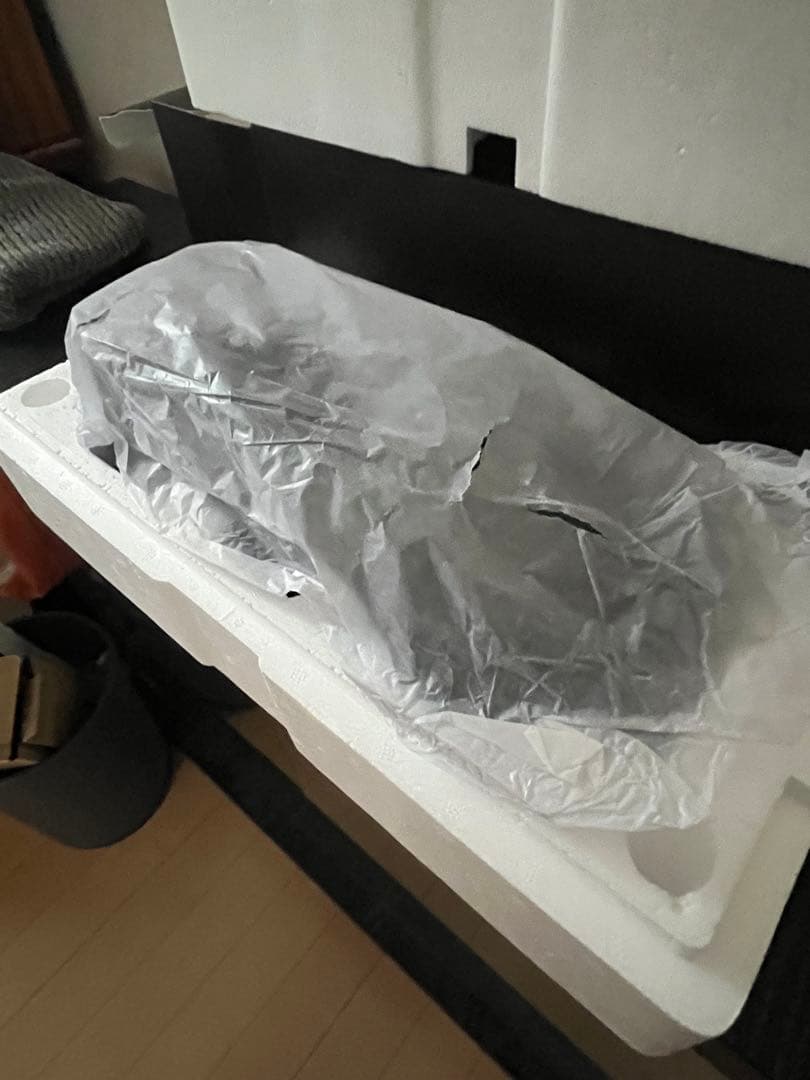 LEXUS LM300h 1/18 ミニカー