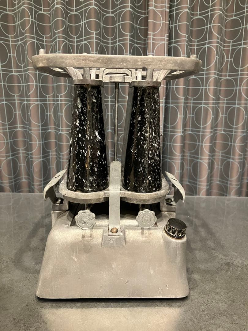 激レア！ 実働/美品 ビンテージ アイロンストーブ　ダブルバーナー　アルミニウム