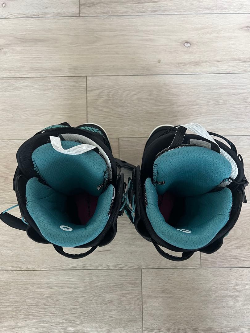 DEELUXE スノーボードブーツ 22.5センチ ID5.2 ディーラックス