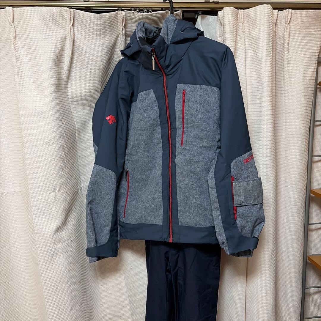 デサント　フード付きスキーウェア グレー/ネイビー　メンズＳ　子供にも