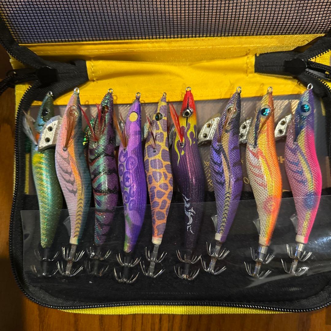 ヤマシタエバーグリーン中古3.5号エギ12点＋ケース