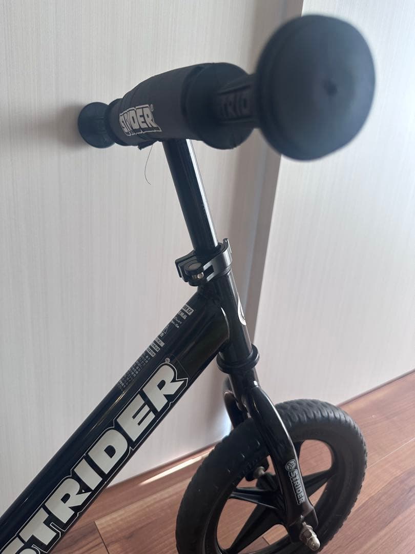 ストライダー　スポーツモデル　黒