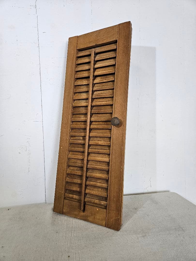 USヴィンテージ 木製の建具 ルーバー ヴォレー ウッドシャッター 窓