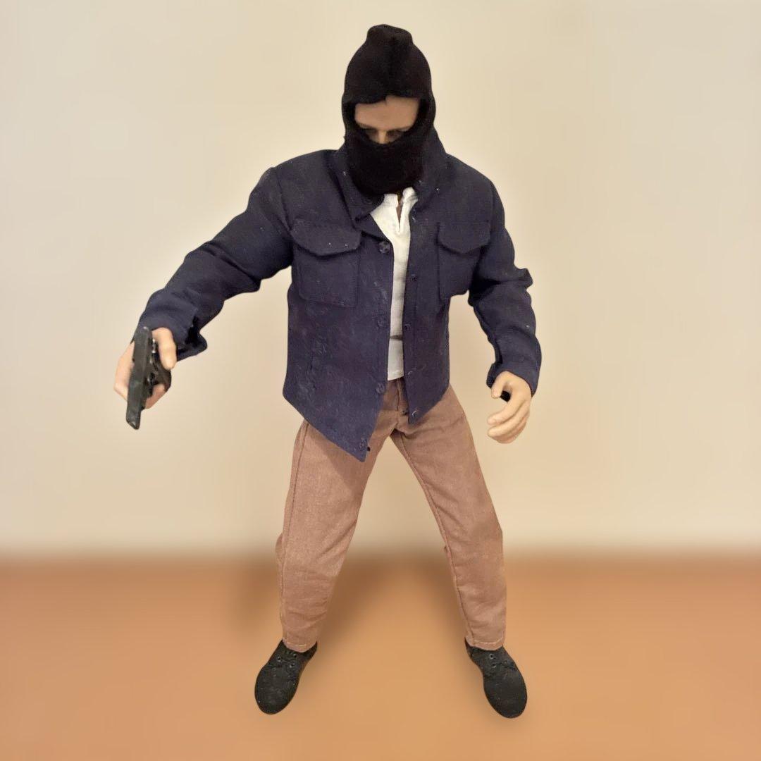 入手困難 ブルースウィリス フィギュア 洋画