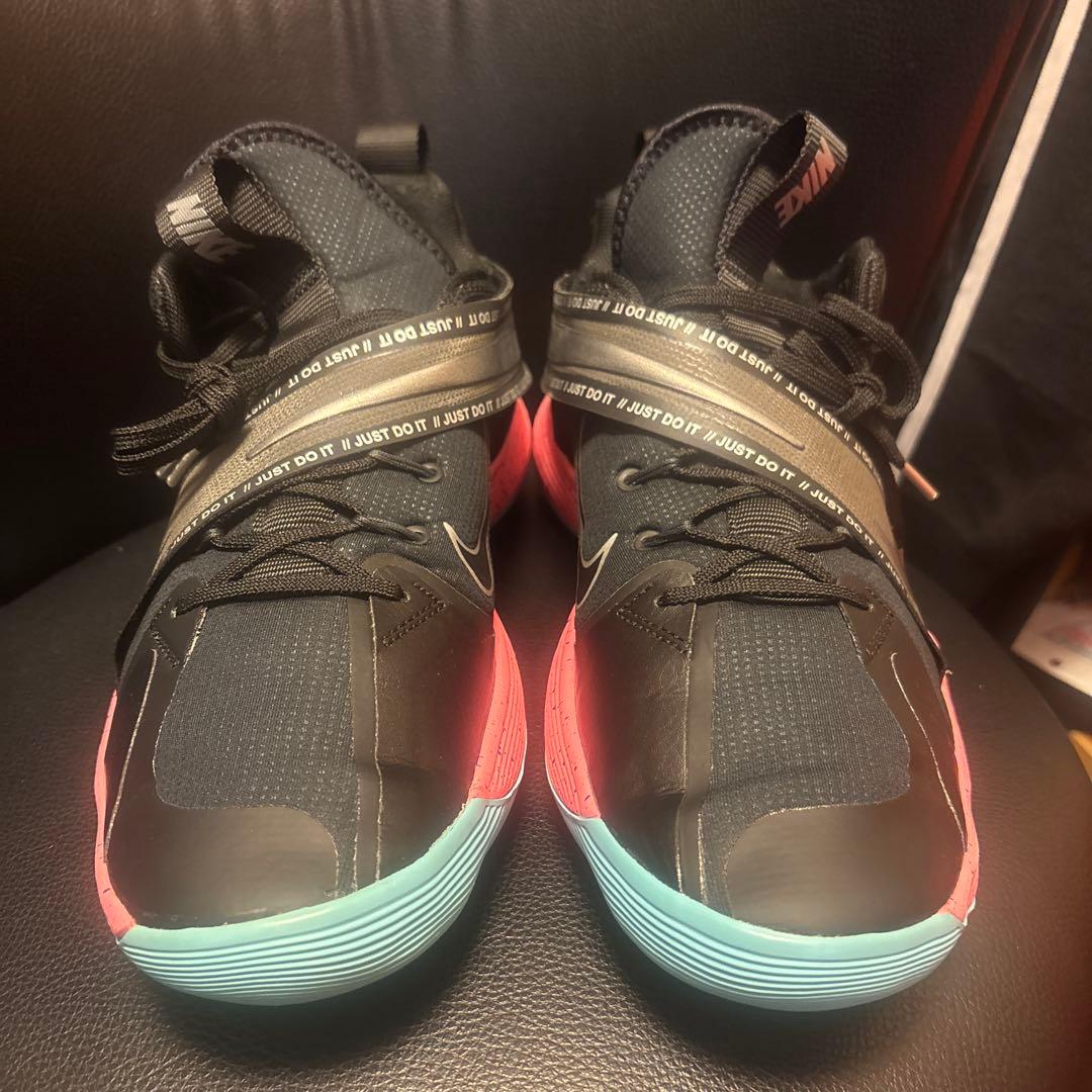 最終値下げ　W Nike REACT HYPERSET SE 29.5cm