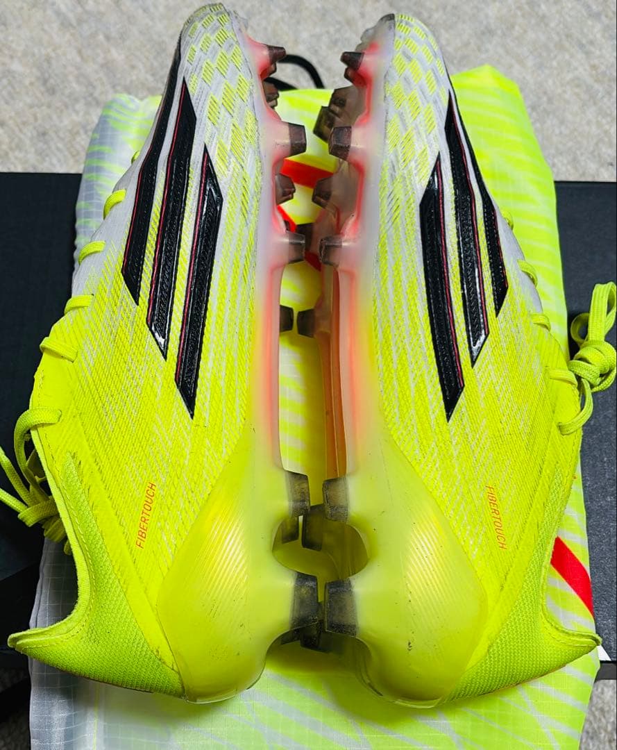 シューズ F50 25cm FG