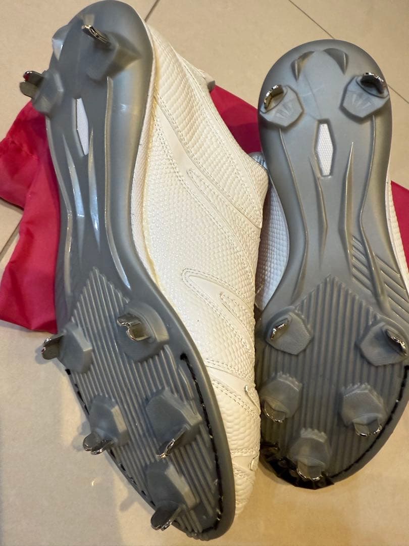 METRICS スパイクシューズ 26.0 cm ホワイト/シルバー