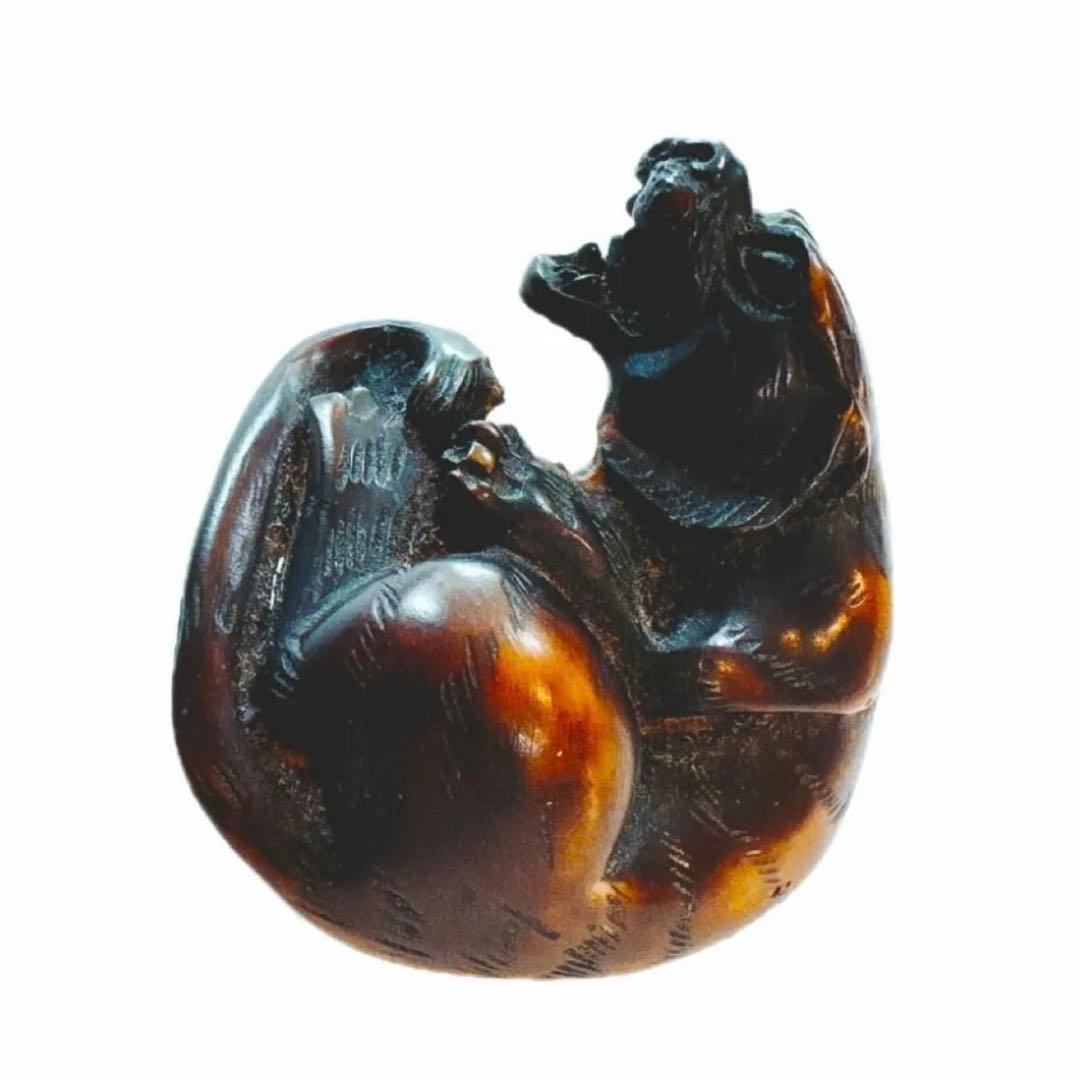 木彫り熊 熊 根付 木製 彫刻 置き根付 提げ物 骨董 アンティーク 黄楊