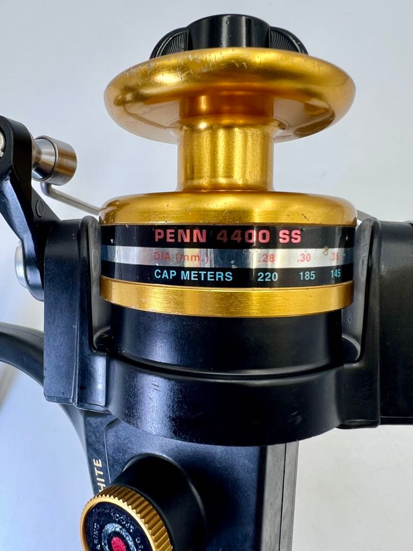 ペン PENN 4400SS スピニングリール MADE IN USA