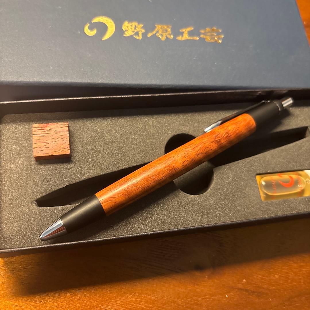 野原工芸新型 シャープペン 花梨虎杢