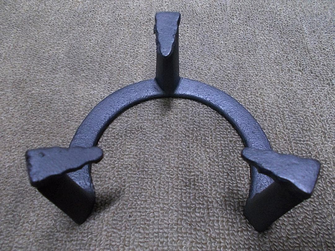 茶道具 薩摩焼枇杷色 風炉釜セット 未使用五徳 あじろ鉄 釜環 敷板 真鍮製火箸