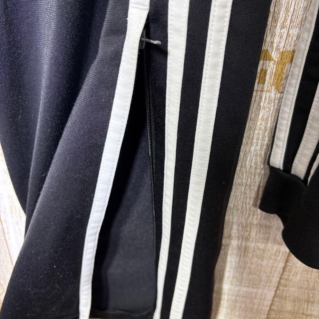 アディダス レアルマドリード 刺繍ロゴ トラックジャケット セットアップ　黒　L