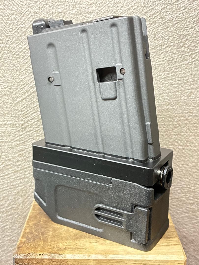 R7-41 東京マルイ GBB M4 マガジンアダプター 外部ソース仕様
