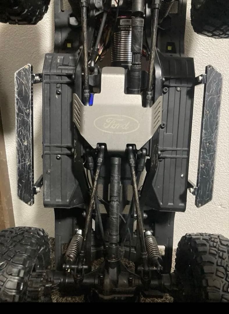 トラクサス　trx4 ブロンコ　カスタム