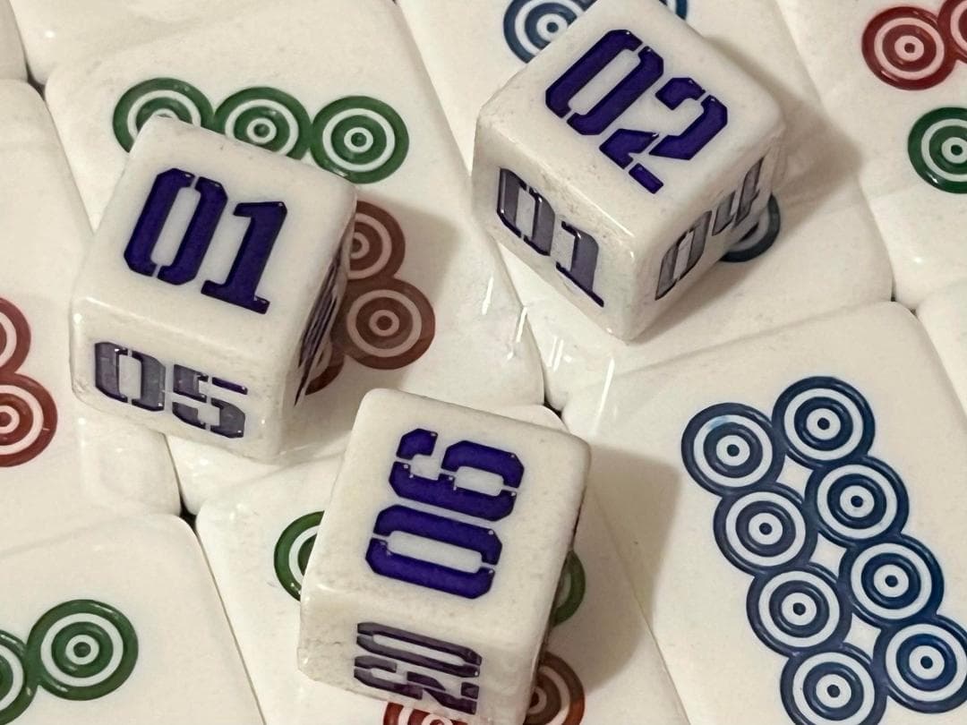 海外コンビニコラボ公式限定商品　《エヴァ》麻雀セット　新品