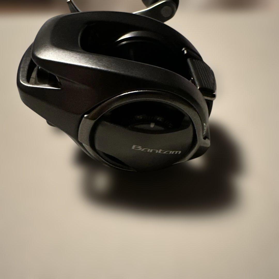 22バンタム　HG RIGHT シマノ　ベイトリール