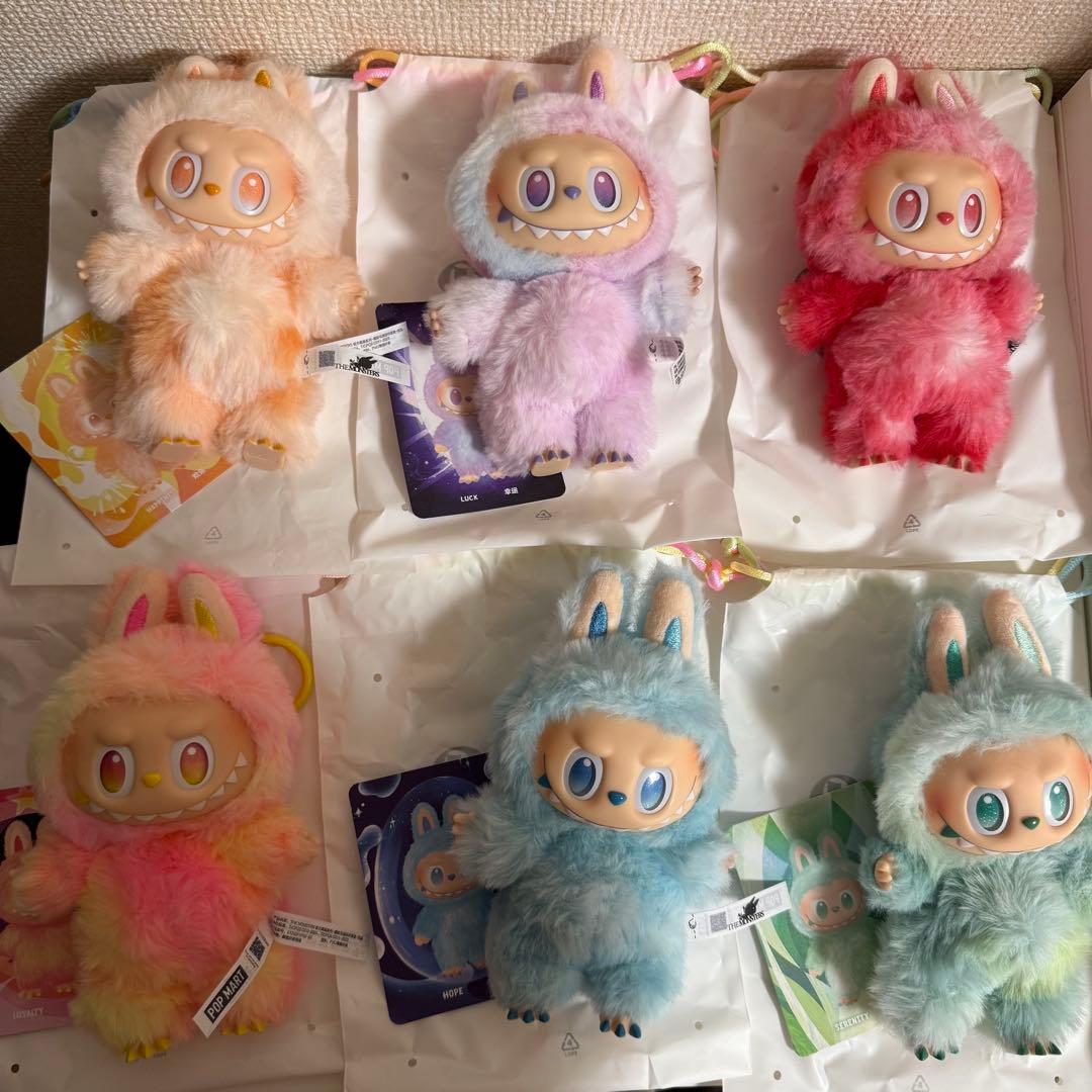 POP MART Big into Energy ラブブ　BOXアソート　正規品