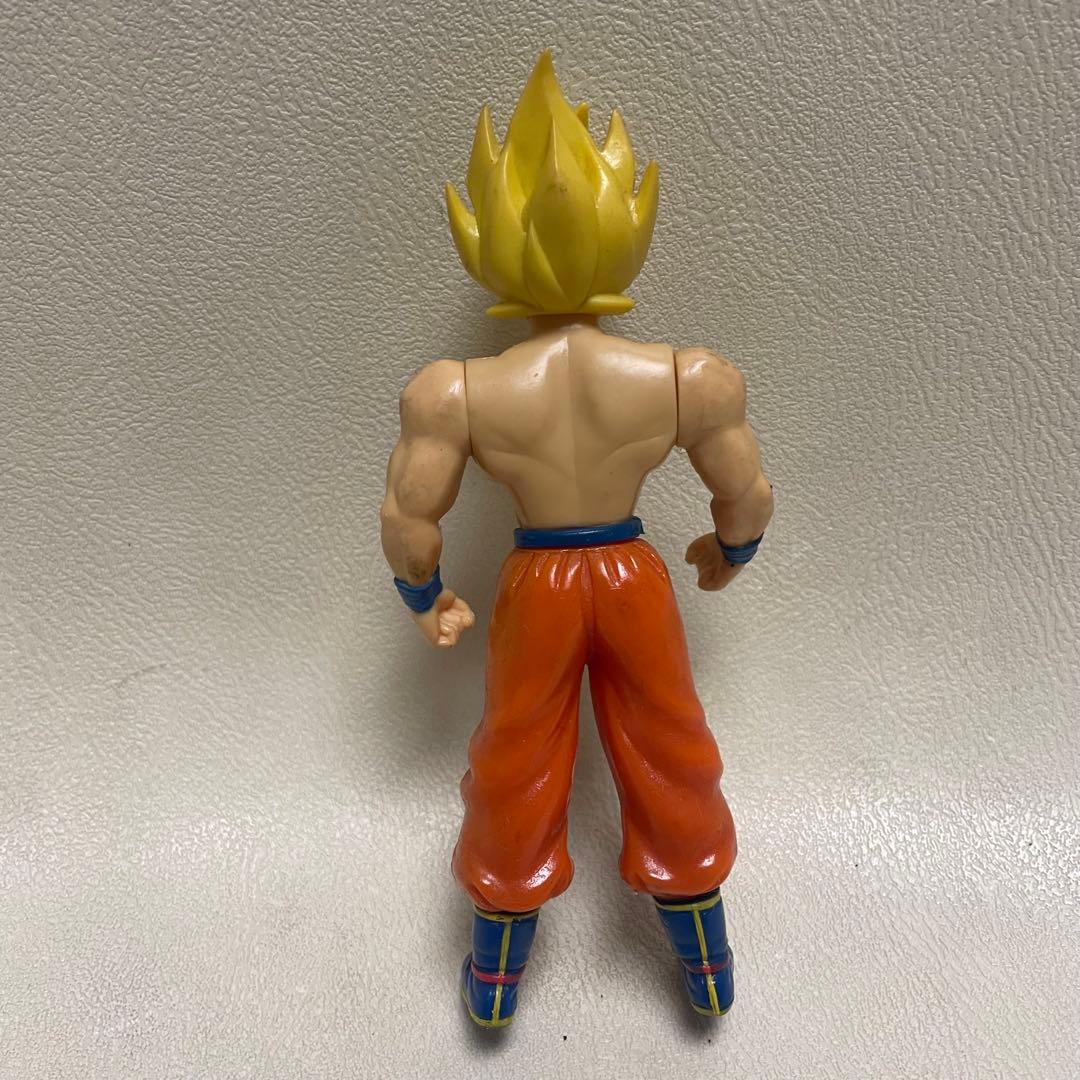 ドラゴンボール　フィギュア　スーパーサイヤ人孫悟空