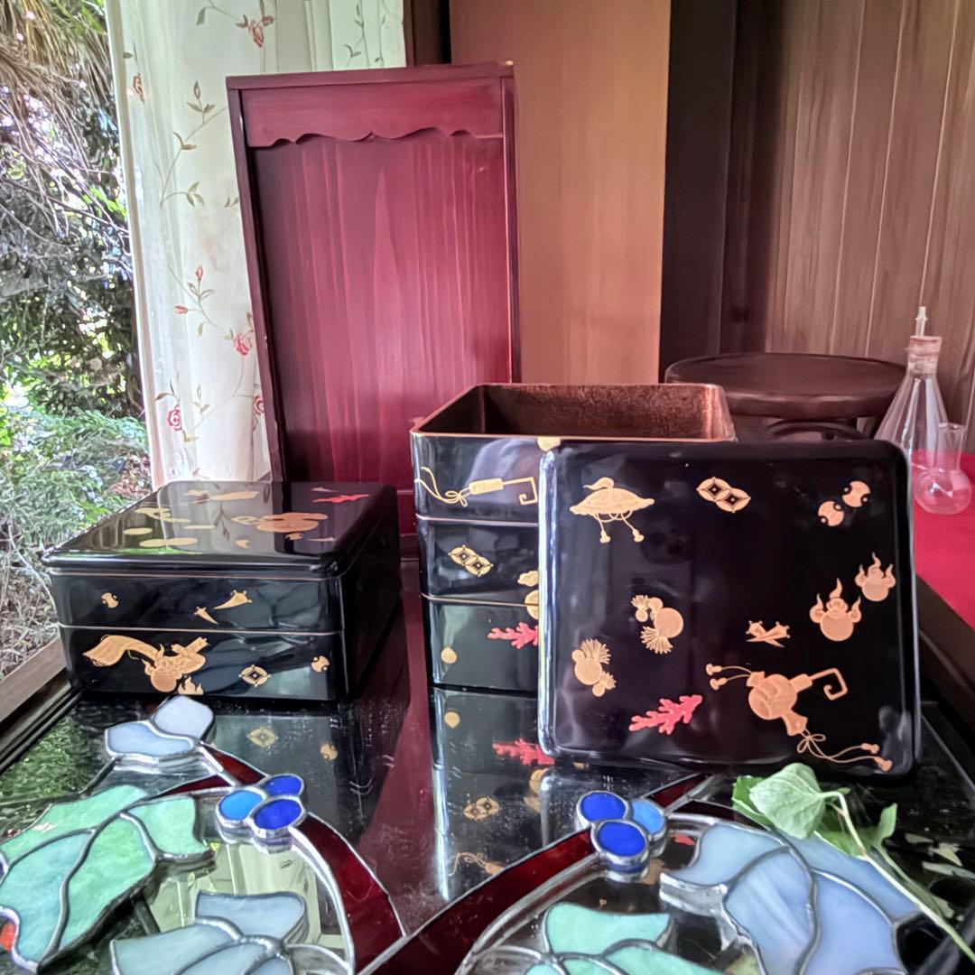 超限定1月23日20時迄‼️JAPAN『図替り宝尽くし』蒔絵梨地四段重台座付木箱入